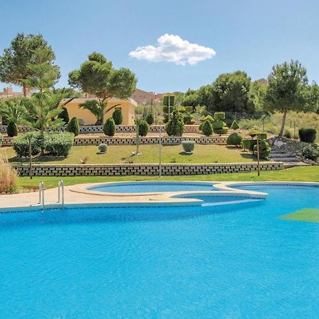 Nice Apartment In Santa Pola With Kitchenette Buitenkant foto