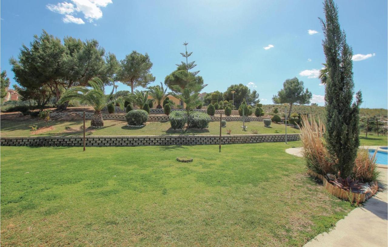 Nice Apartment In Santa Pola With Kitchenette Buitenkant foto