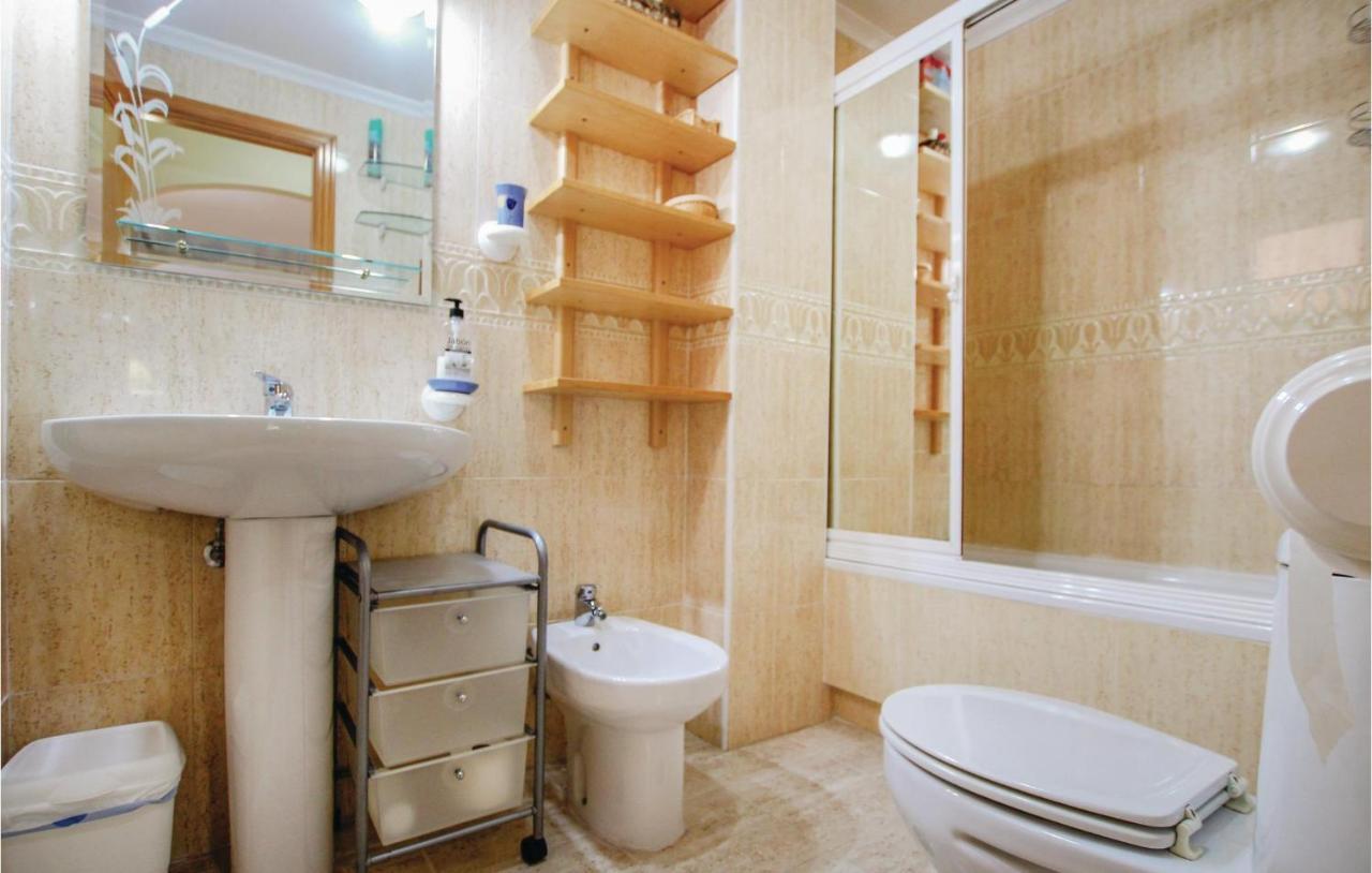Nice Apartment In Santa Pola With Kitchenette Buitenkant foto