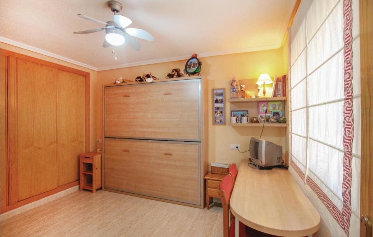 Nice Apartment In Santa Pola With Kitchenette Buitenkant foto